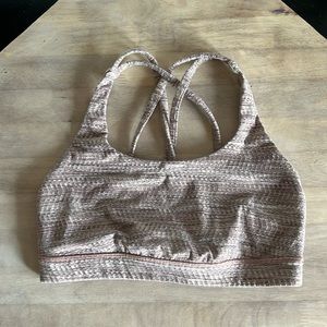 Lulu Lemon Energy Bra Size 6 LIKE NEW